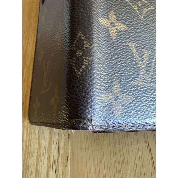 Authentic Louis Vuitton Monogram Folio iPhone 7 Case Brown‎ Ships from USA EUC - Picture 7 of 13